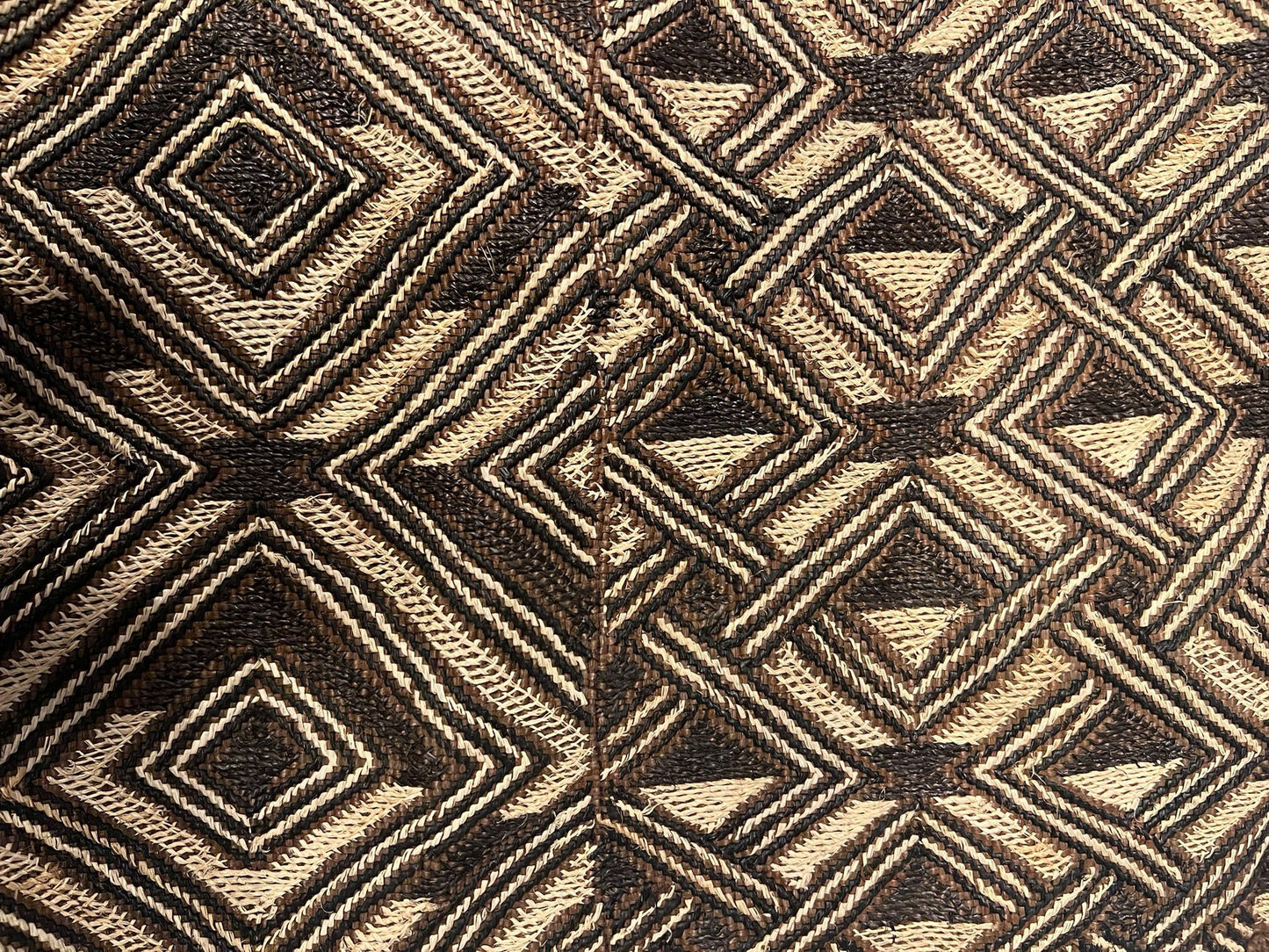 Tapis Kuba - Velours du Kasaï - Décoration murale - African art - 60x60 cm