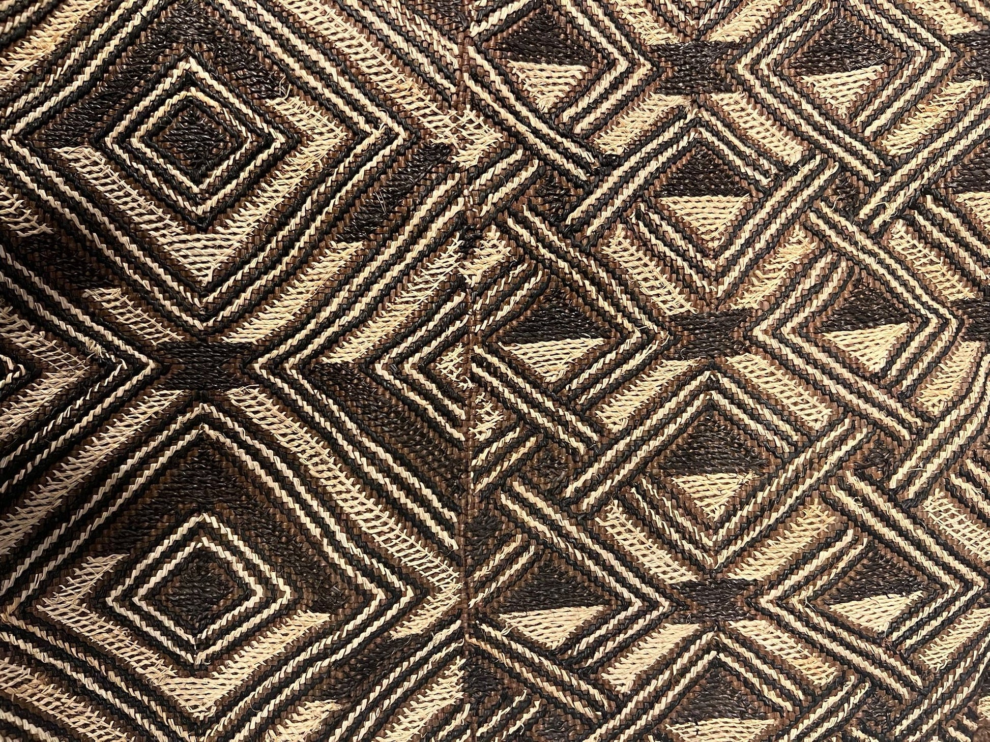 Tapis Kuba - Velours du Kasaï - Décoration murale - African art - 60x60 cm